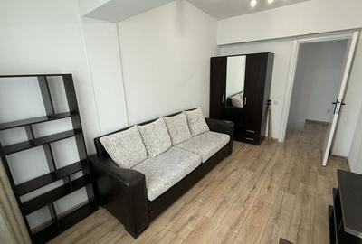Casă cu 4 camere cu Teren 30 Mp în Central