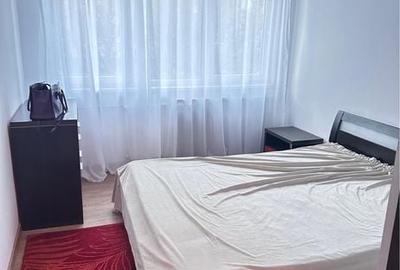Apartament cu 3 camere decomandat în Ghencea