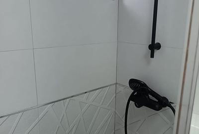 Garsonieră decomandată în Colentina