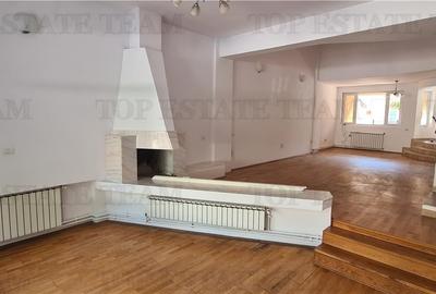 Casă individuală cu 9 camere cu Teren 358 Mp în Domenii - 5