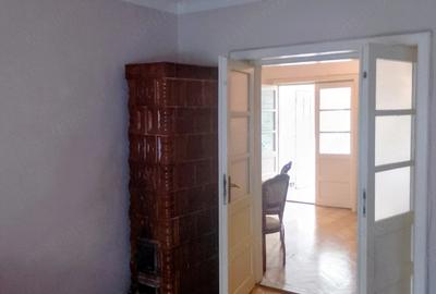 Casă cu 5 camere cu Teren 270 Mp în Freidorf - 3