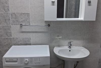 Apartament cu 3 camere nedecomandat în Central - 1
