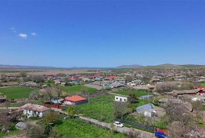 Teren Construcții intravilan de 2917 mp, în Zebil - 2