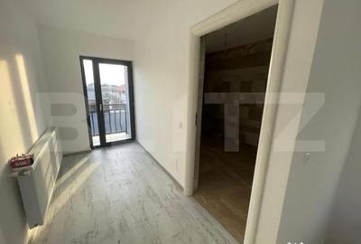 Casă cu 4 camere cu Teren 350 Mp în Malu Mare - 4