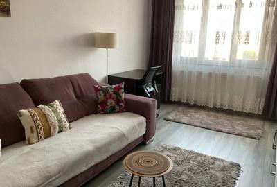 Apartament cu 2 camere decomandat în Rahova