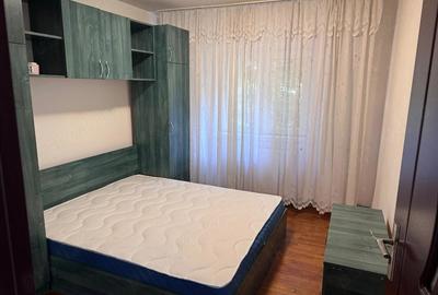 Apartament cu 3 camere decomandat în Soarelui - 8
