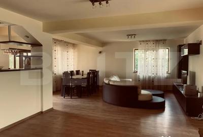 Casă cu 7 camere cu Teren 2100 Mp în Cârcea