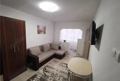 Garsonieră decomandată în Iancului