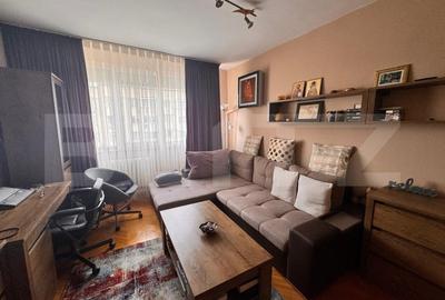 Apartament cu 3 camere decomandat în Podu Roș - 1