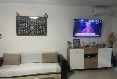 Garsonieră decomandată, mobilată în Costinești - 5