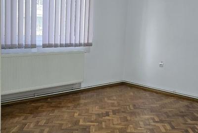 Casă cu 2 camere cu Teren 110 Mp în Nicolae Bălcescu - 4