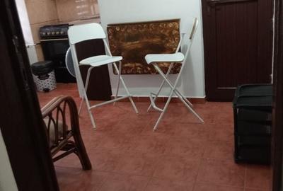 Garsonieră semidecomandată în Basarabia