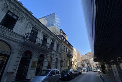 Birou, de 1,450 mp, în Unirii - 3