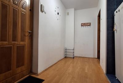 Garsonieră decomandată în Cornișa - 4