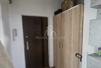 Apartament cu 2 camere în Tudor Vladimirescu