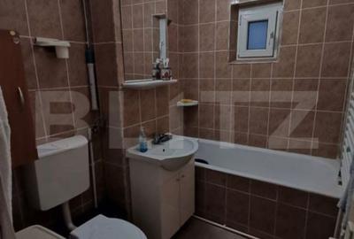 Apartament cu 3 camere decomandat în Micro 14 - 1