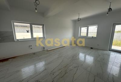 Casă individuală cu 3 camere cu Canalizare în Bâcu - 3