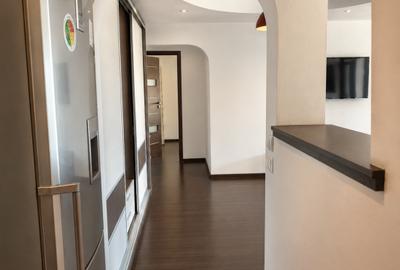 Apartament cu 3 camere semidecomandat, mobilat în Calea Călărașilor - 5