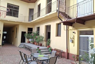 Casă individuală cu 16 camere cu Teren 457 Mp în Central - 22