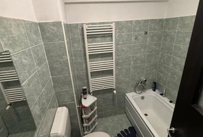 Apartament cu 3 camere semidecomandat în Letea - 5