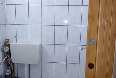 Garsonieră decomandată în Titan - 2