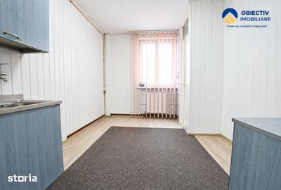 Apartament cu 4 camere în Central