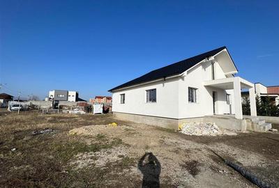 Casă individuală cu 3 camere cu Canalizare în Exterior Vest - 2