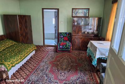Casă cu 3 camere în Rebrișoara - 3