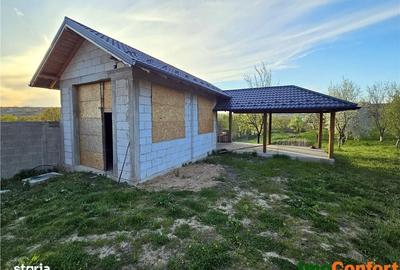 Casă cu 4 camere în Sirețel - 11