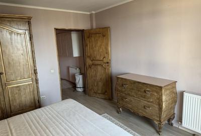 Apartament cu 2 camere decomandat în Dosu Bricii