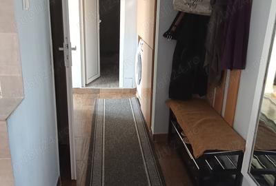 Apartament cu 2 camere decomandat în Micro 1 - 2
