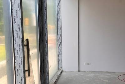 Spațiu comercial, de 36 mp, în Circumvalațiunii - 3