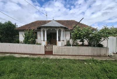 Casă cu 4 camere în Albița - 5