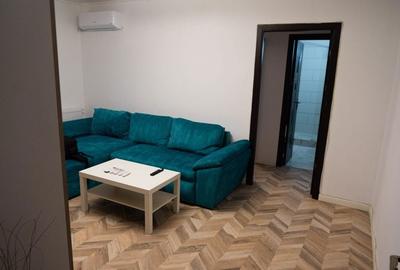 Apartament cu 3 camere semidecomandat în Central - 8