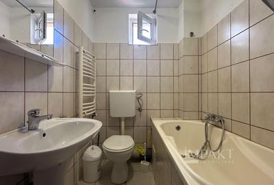 Casă individuală cu 10 camere decomandat cu Canalizare în Central - 17