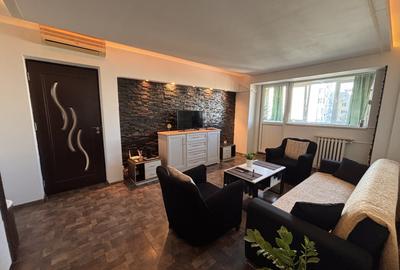 Apartament cu 3 camere semidecomandat, mobilat în Iancului