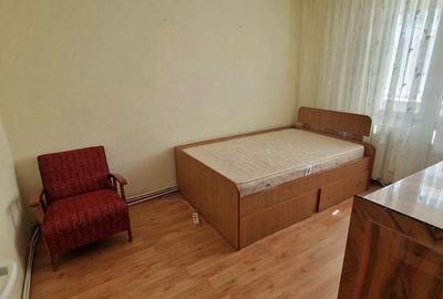 Apartament cu 3 camere decomandat în Central - 8