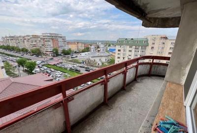 Apartament cu 3 camere decomandat în Central - 1