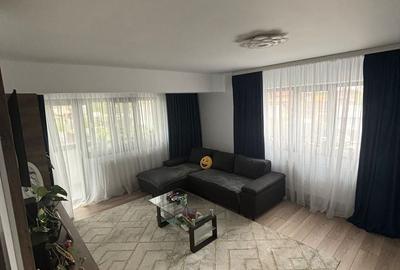 Apartament cu 3 camere în Central