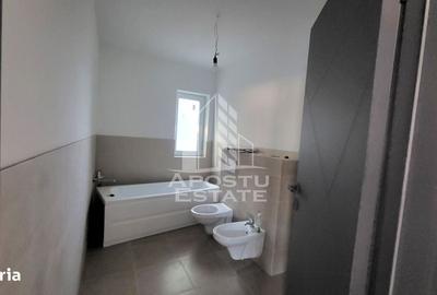 Casă cu 3 camere cu Teren 500 Mp în Central - 1