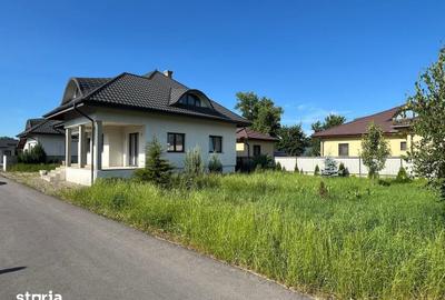 Casă cu 5 camere cu Teren 664 Mp în Central - 5