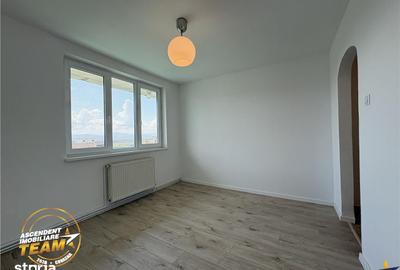Apartament cu 2 camere decomandat în Simeria - 5