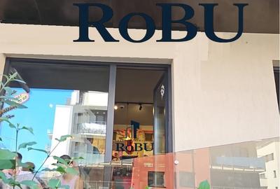 Spațiu comercial, de 44 mp, în Tractorul - 1