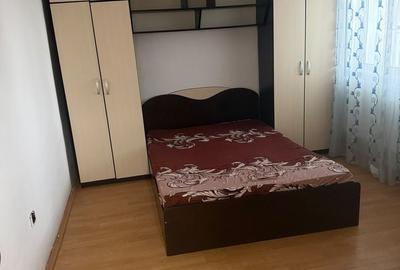 Garsonieră decomandată în Nord