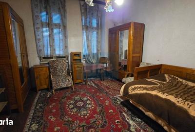 Casă cu 4 camere cu Teren 478 Mp în Central - 6