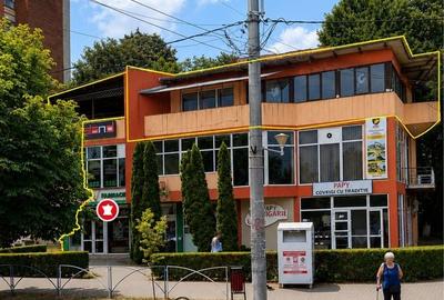Spațiu comercial, de 200 mp, în Central