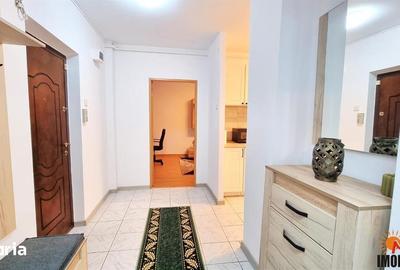 Apartament cu 2 camere decomandat, mobilat în Valea Cetății