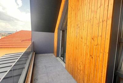 Casă cu 4 camere cu Teren 164 Mp în Dâmbul Rotund - 1