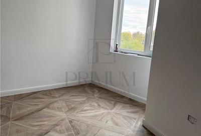 Apartament cu 3 camere decomandat în Plopi - 2