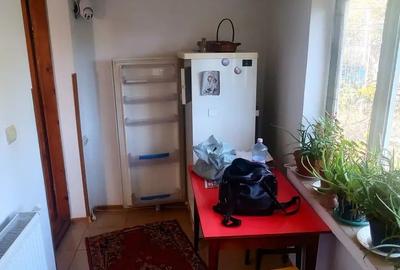 Casă cu 3 camere în Central - 1